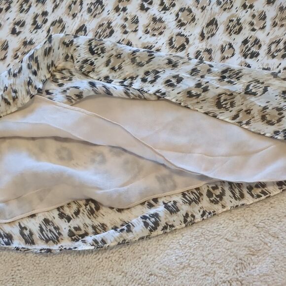 NWT Joie Corie Silk Leopard Print Blouse Size M - Picture 5 of 11